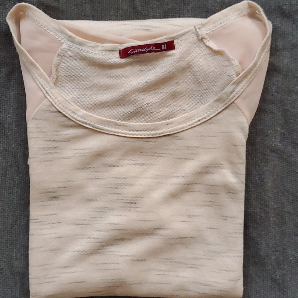 Cute top
